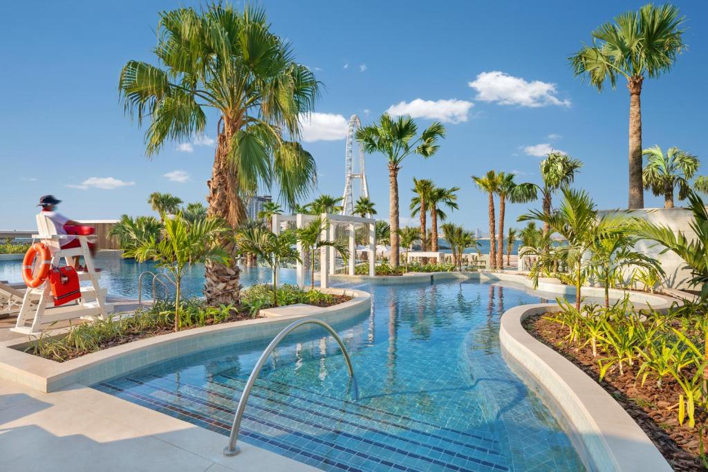 スイミングプール