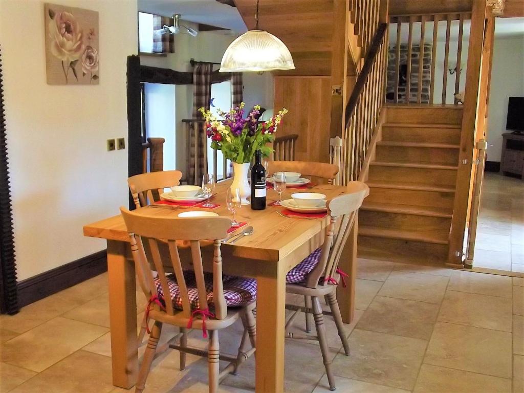 Webber Hill Farm Cottages photo 5