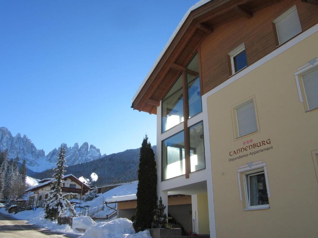 Haus Tannenburg - 3