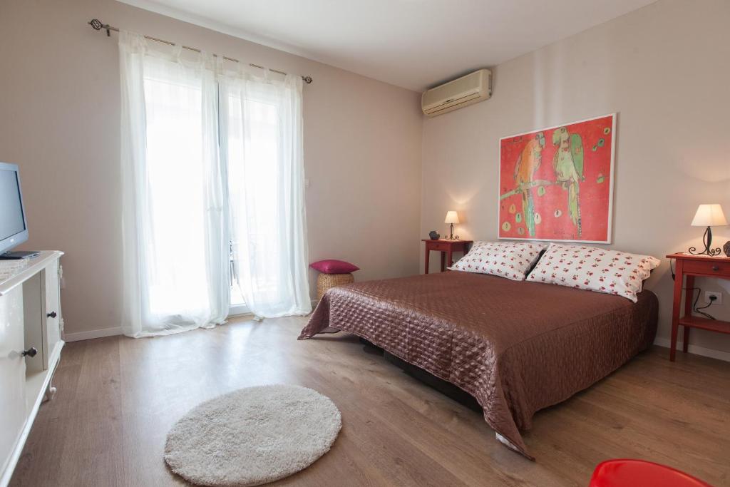 Apartments Meri Makarska — Hotel in Makarska