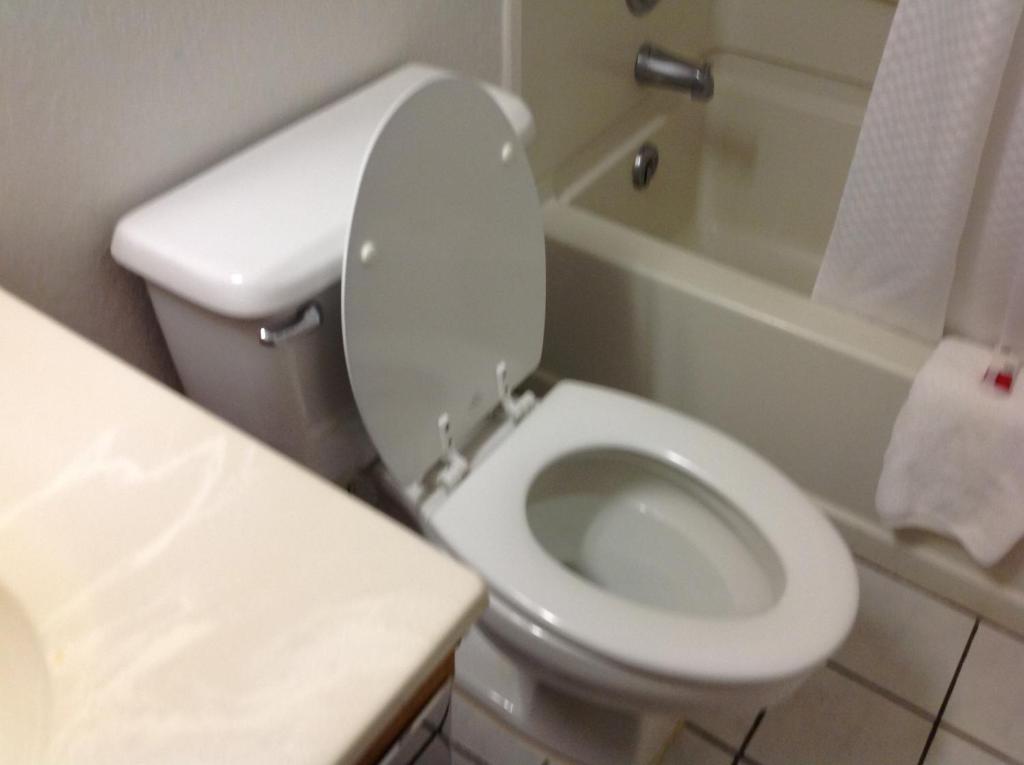 Super 8 By Wyndham Winchester Va Photo 25