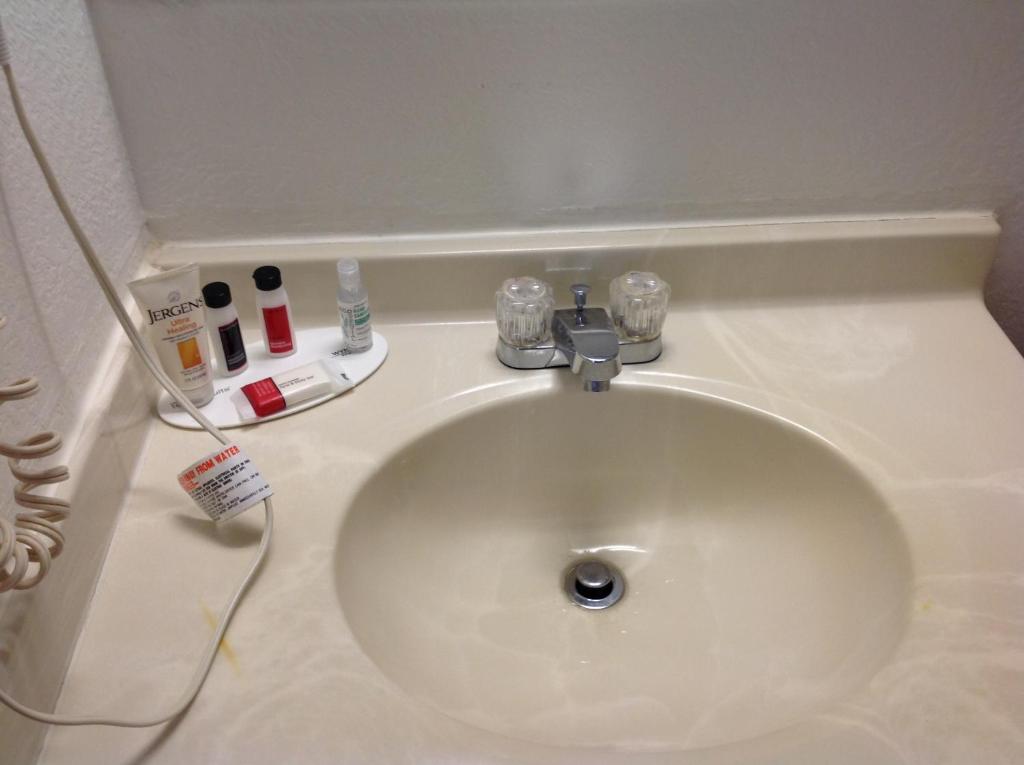 Super 8 By Wyndham Winchester Va Photo 29