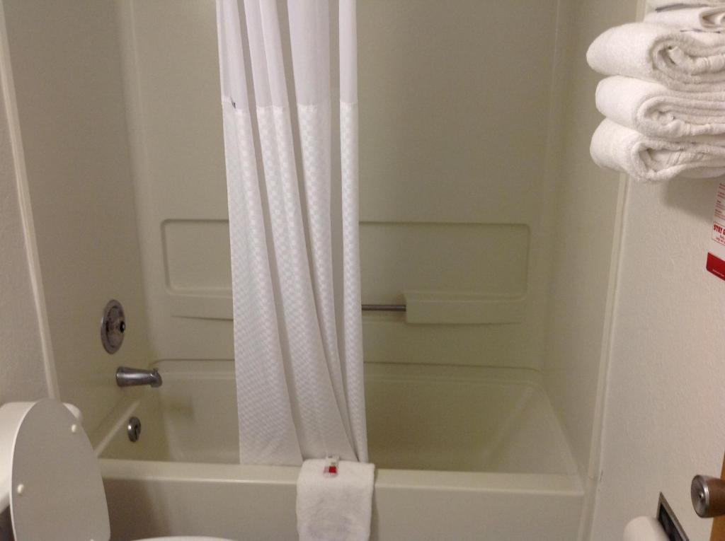 Super 8 By Wyndham Winchester Va Photo 30