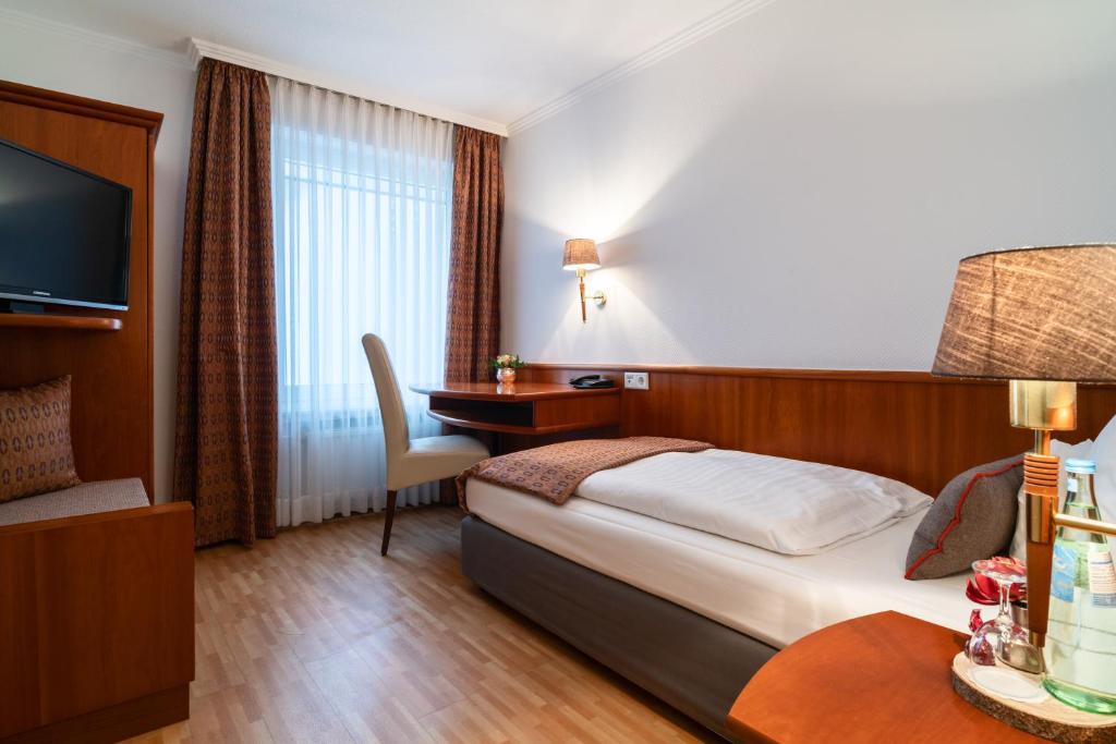 Hotel Engbert photo