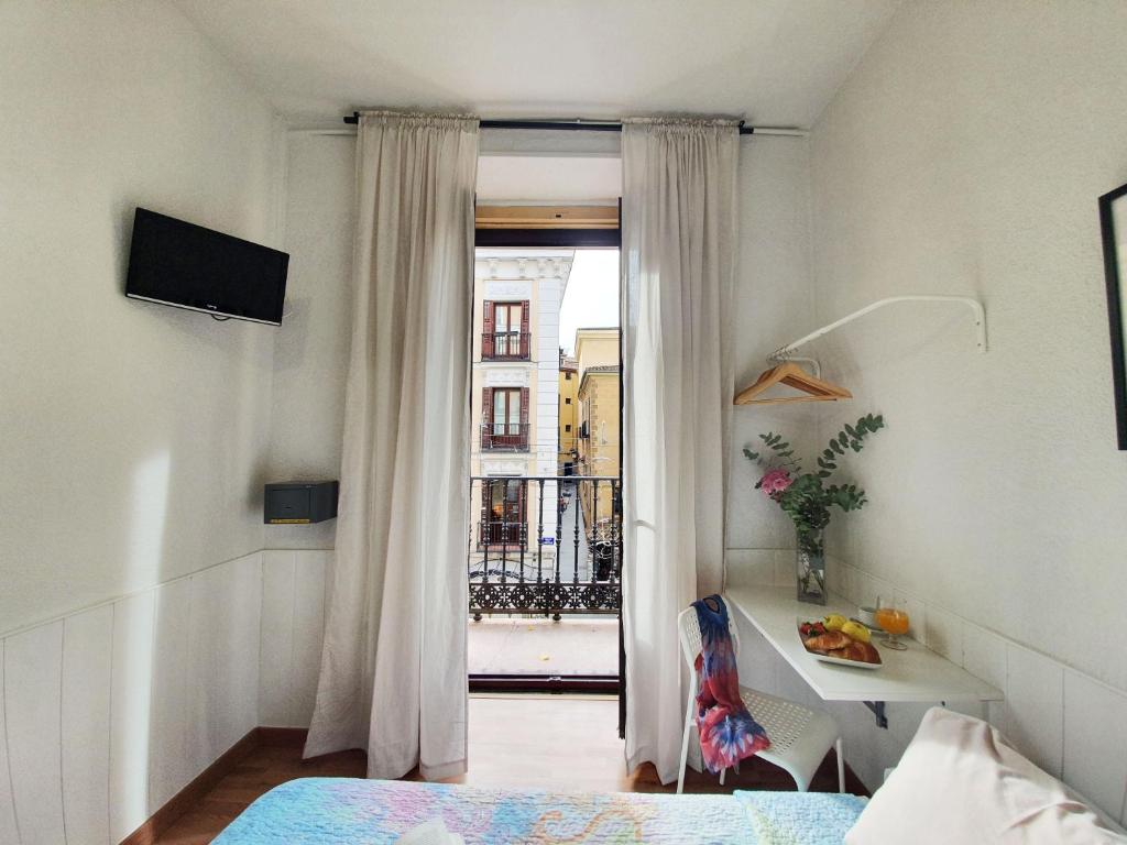 Hostal Alicante - 4