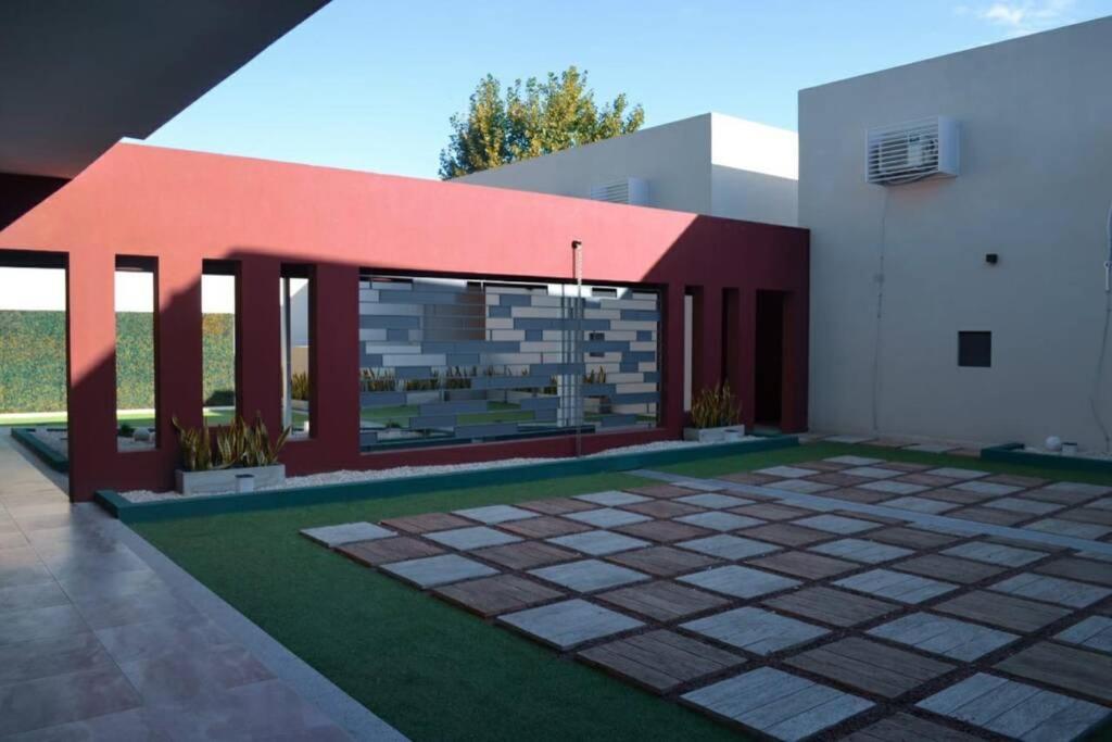 Garden 33 1A - 3