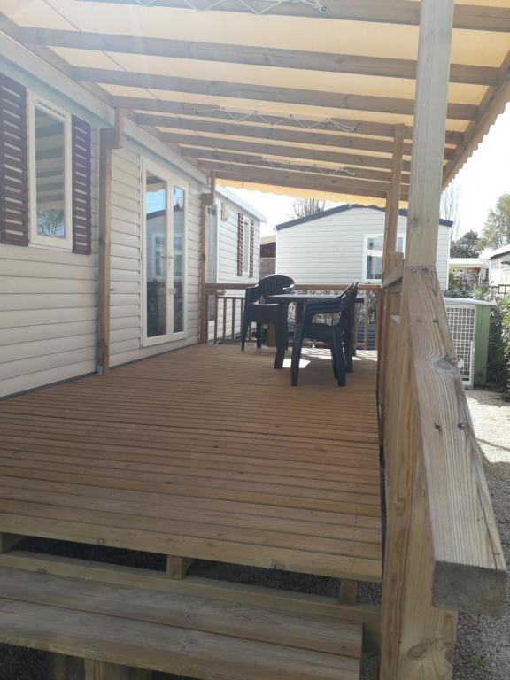 Mobilhome beaux volumes ES40 - 2