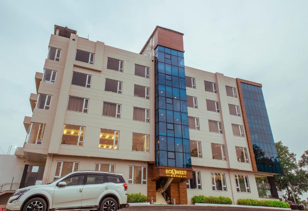 ECONEST HOTEL — Hotel in Tarapith