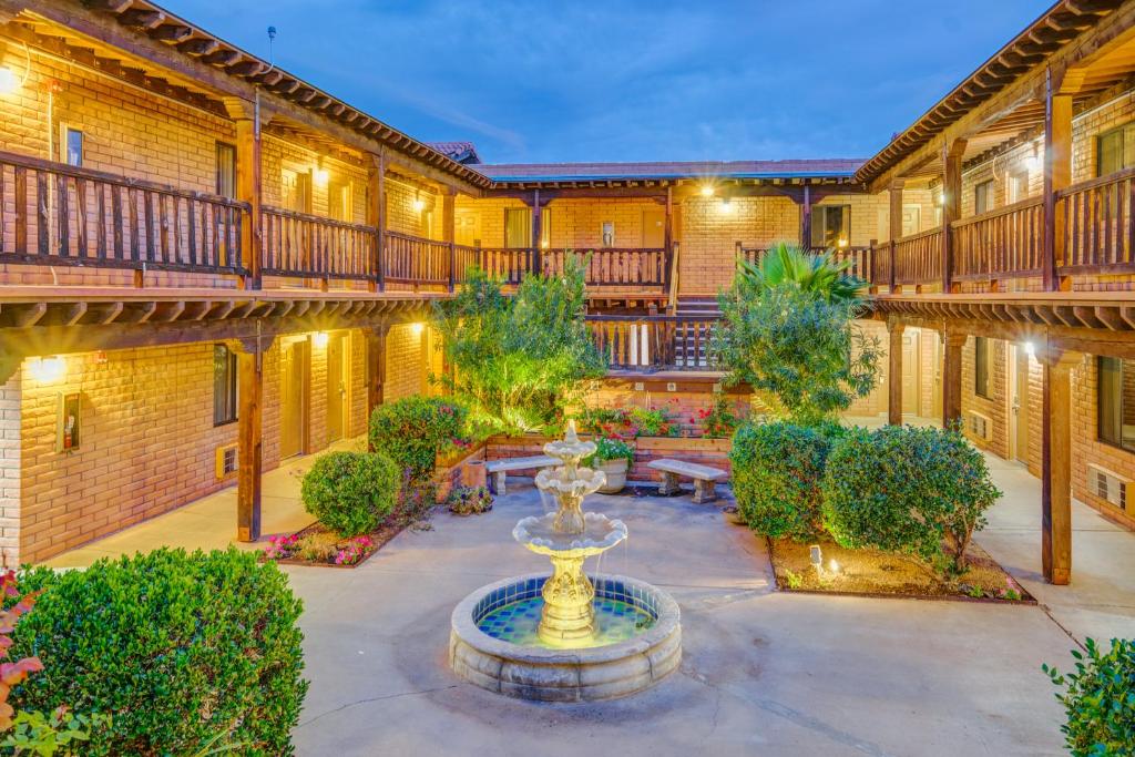 Sierra Suites Boutique Hotel photo