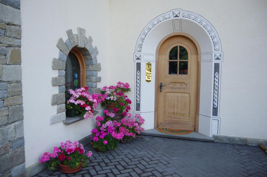 Casa Caste — Hotel in Bormio