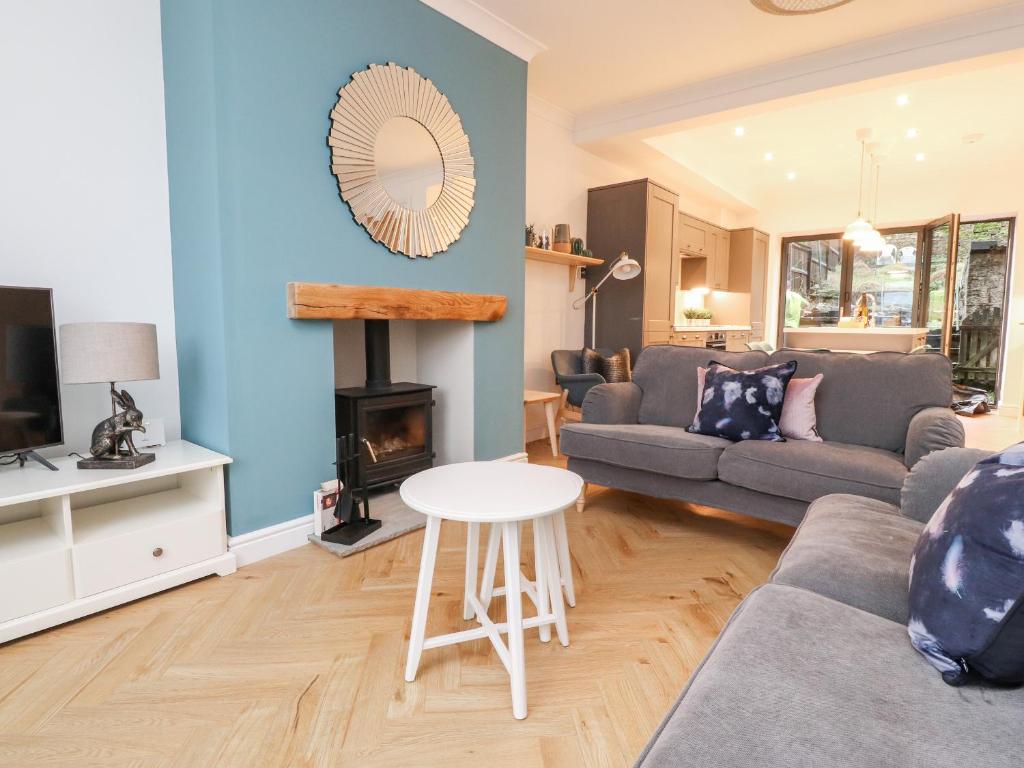 5 Myrtle View, Keighley