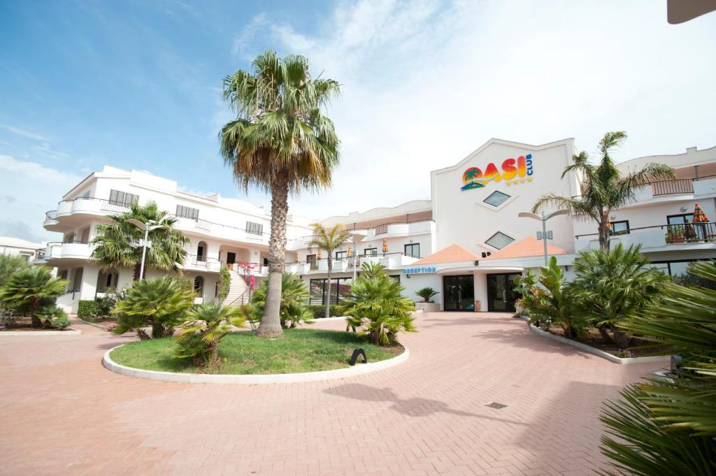 Oasiclub Hotel — Hotel in Vieste