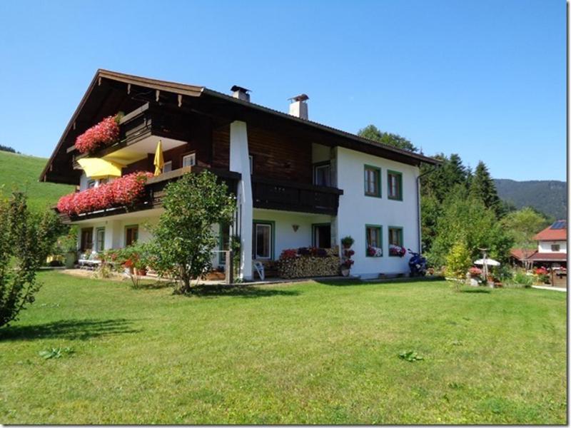 Ferienwohnungen Lackner - Chiemgau Karte - 2