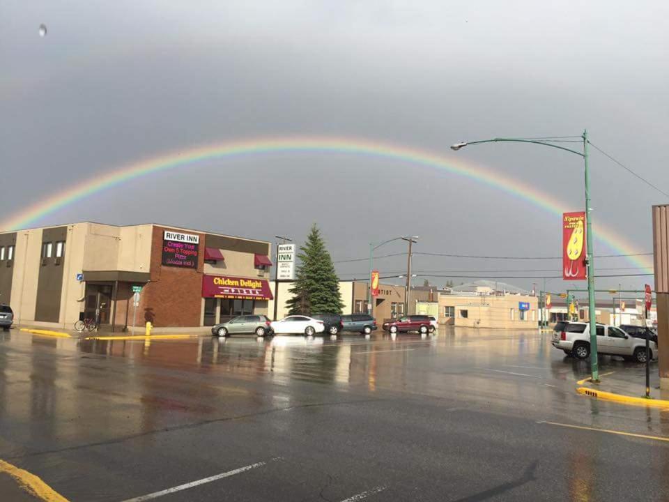 River Inn — Hotel in Nipawin (SK)