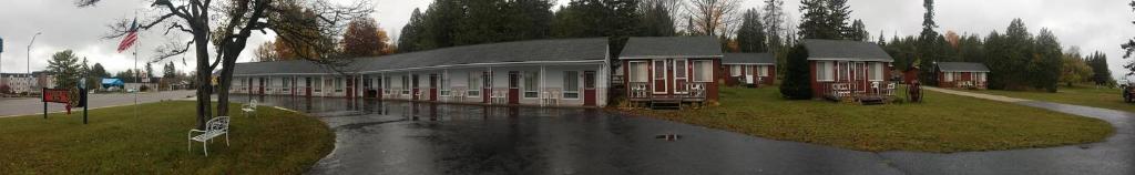 FireHouse Inn photo