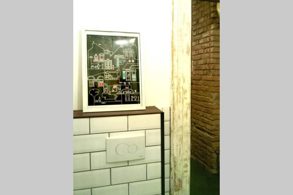 Little Corner at the Historic Jewish District with AC 전경