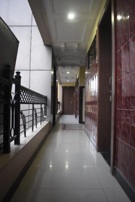 Hotel Sai Vishwa photo