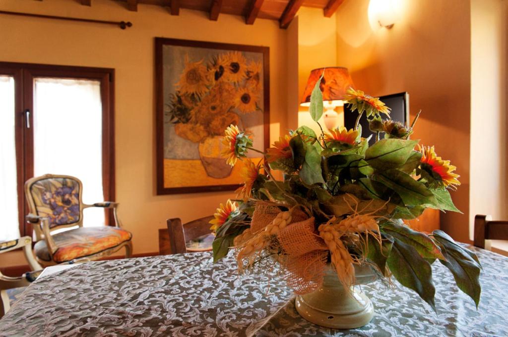 Il Borgo Di Villa Castelletti Country Hotel Il Borgo Di Villa Castelletti Country Hotel