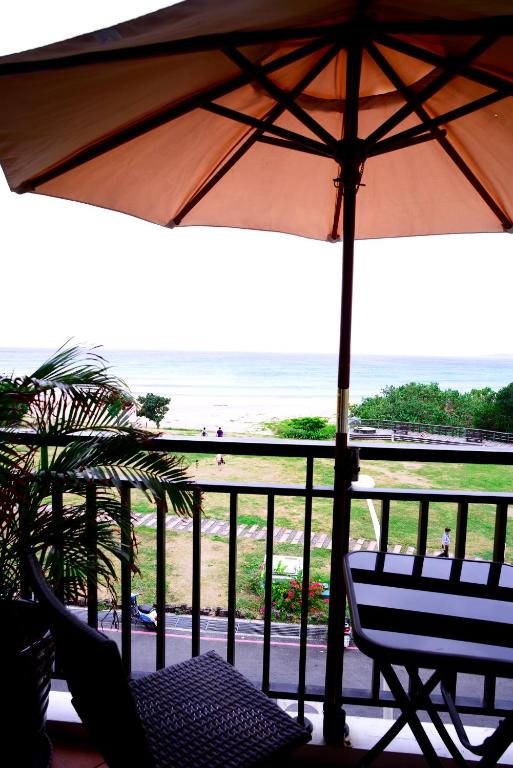 Golden Bay Holiday Inn