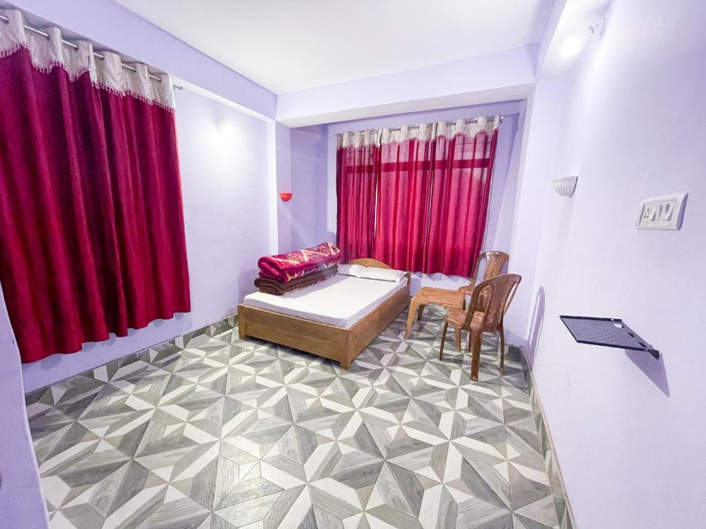 Hotel Himalayan photo