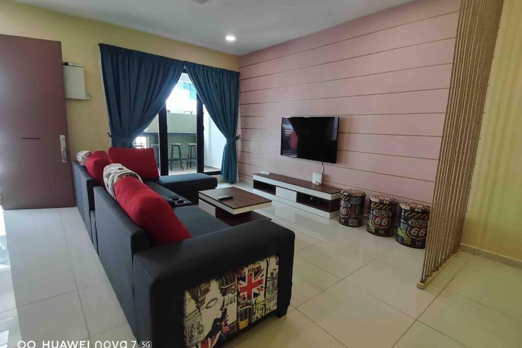 PANGKOR 66’s HOME photo