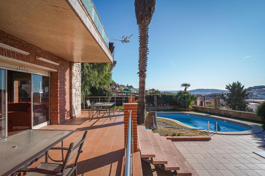 Pool House Barcelona photo