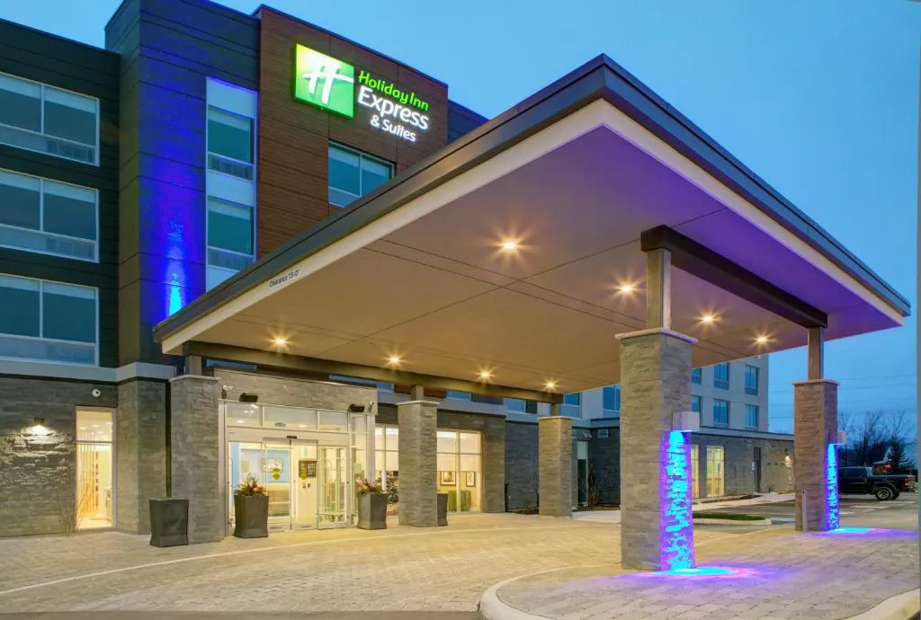 Holiday Inn Express & Suites - Collingwood, hotel in Collingwood