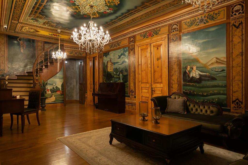 フロント・ロビー