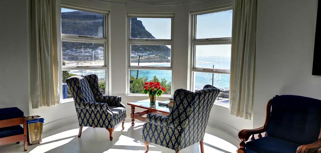 Rachawadee Accomodation​ & Health Spa, Simonʼs Town