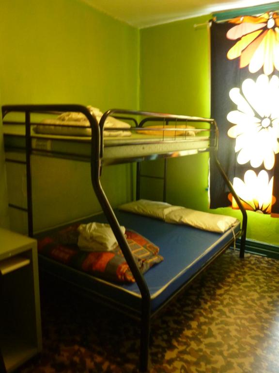 EKONO HOSTEL LA BELLE PLANETE BACKPACKERS Downtown Quebec City photo