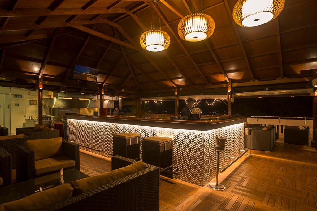Bar/lounge