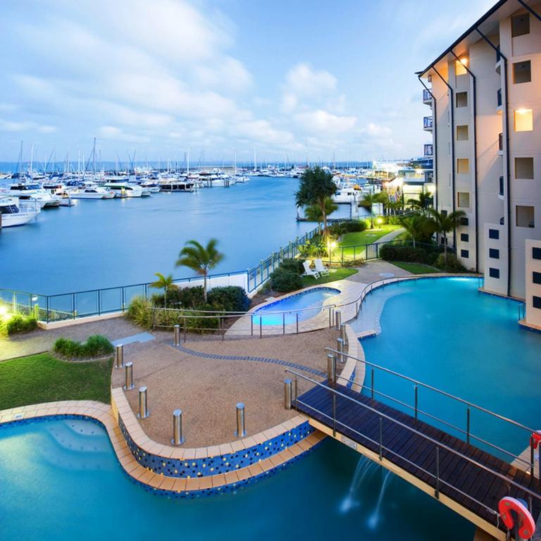 41 Hervey Bay Hotels with Conference Facilities or Meeting Rooms Book