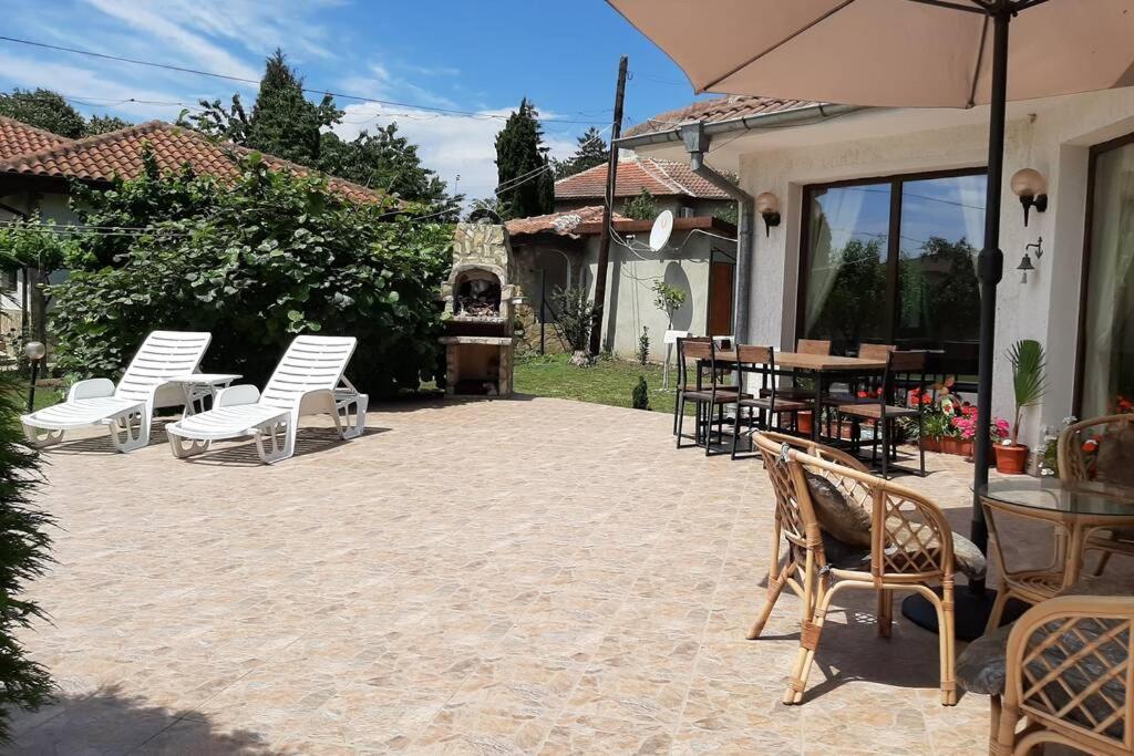 Guesthouse Oasis-Shabla 전경