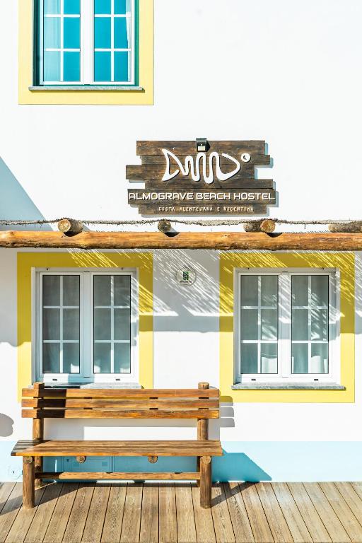 Almograve Beach Hostel, Almograve