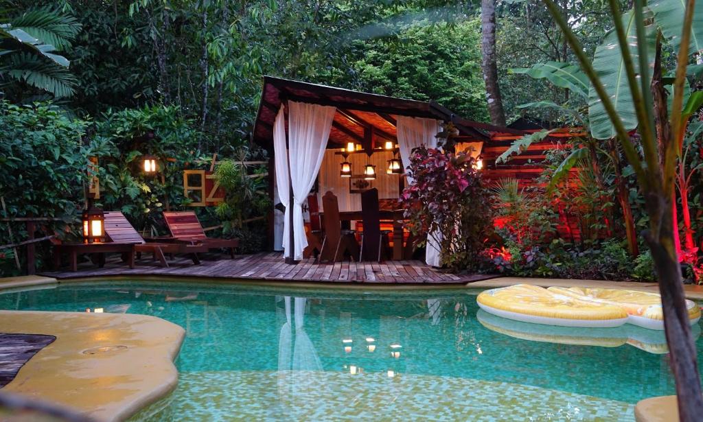 Dos Casitas — Hotel in Ojochal