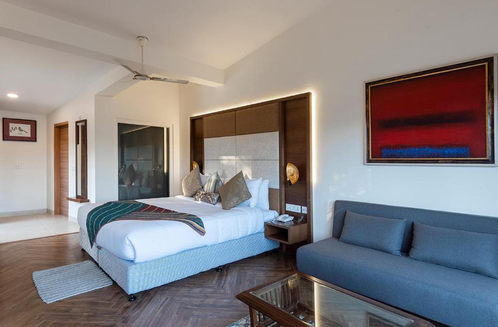 Justa Mukteshwar Retreat and Spa photo