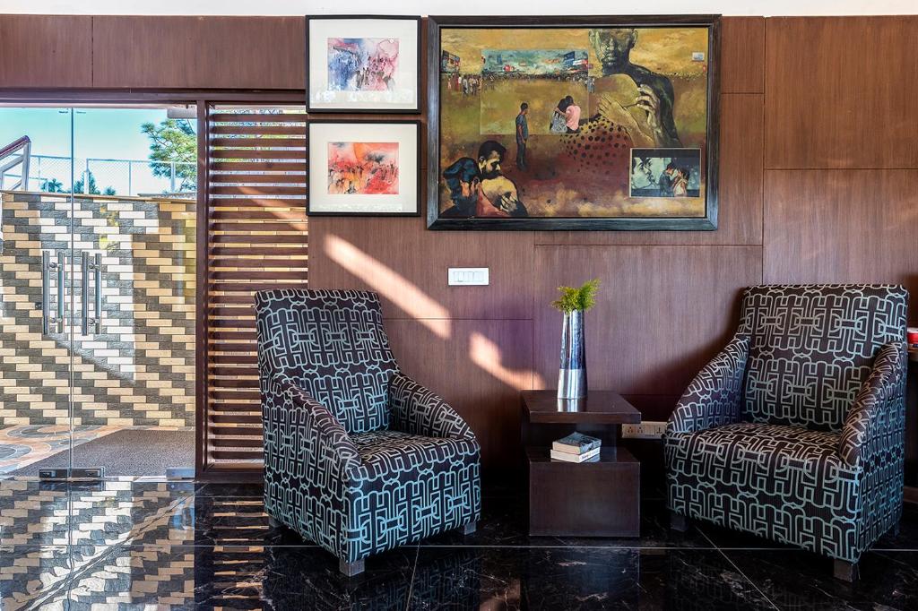 フロント・ロビー