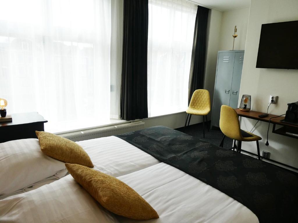 Bilik Single