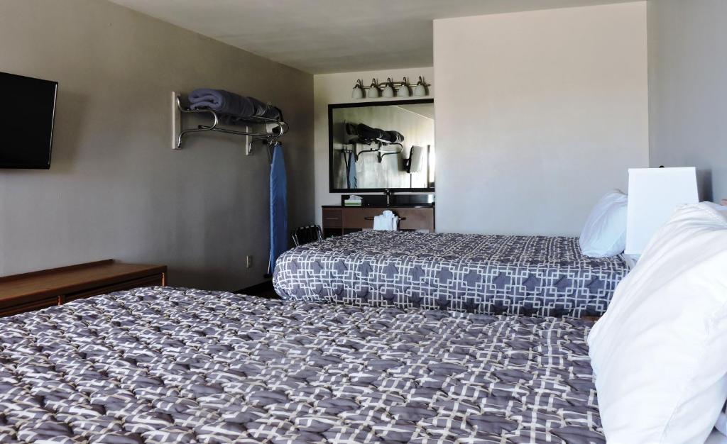 Riata Inn - Marfa photo