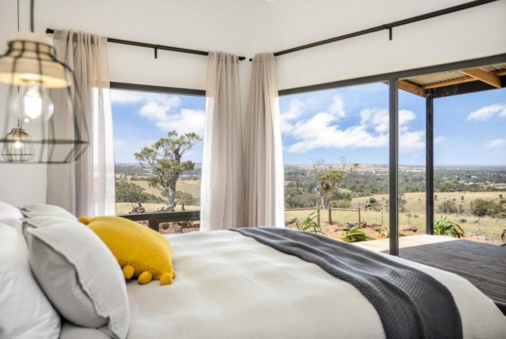 Old Bull Creek Luxury Retreat — Hotel in Strathalbyn