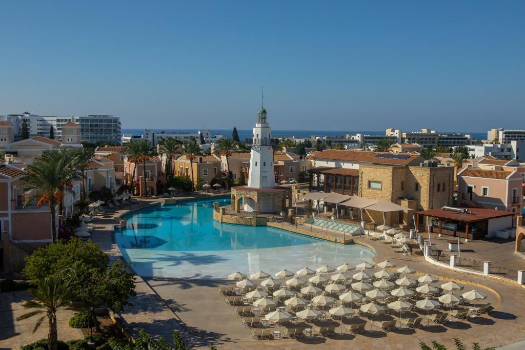 Aliathon Ionian — Hotel in Paphos