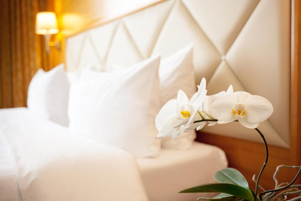 Milan Hotel photo