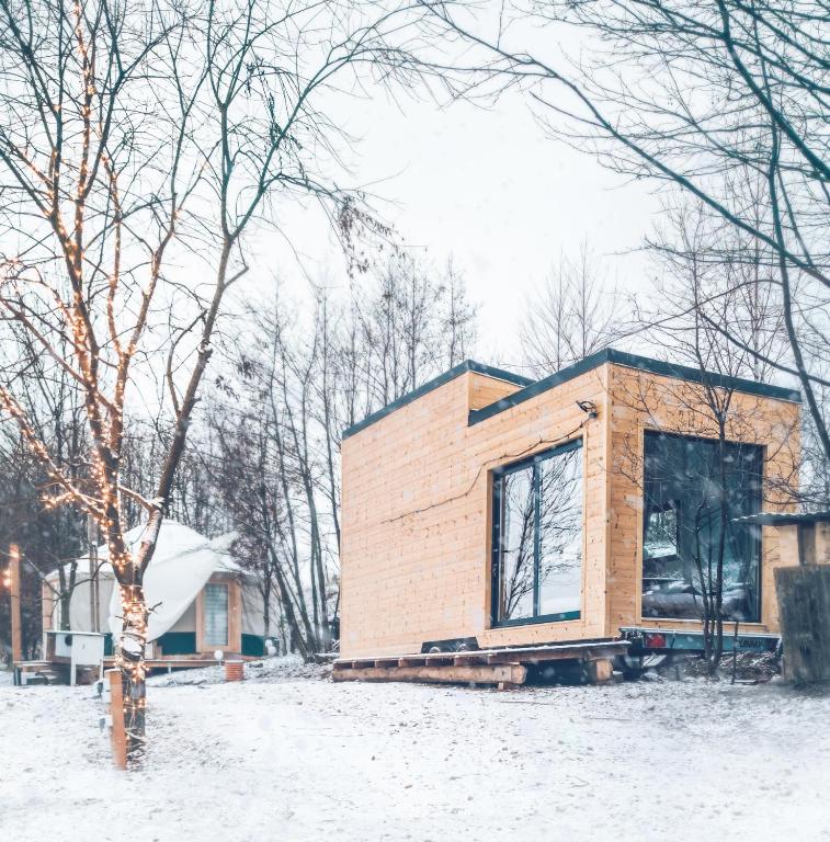 LushHills - Tiny House - Modern House On Wheels 전경