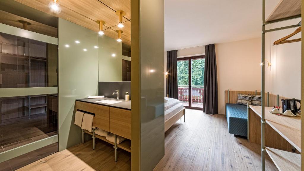 Hotel Villa Mayr Rooms & Suites - 3