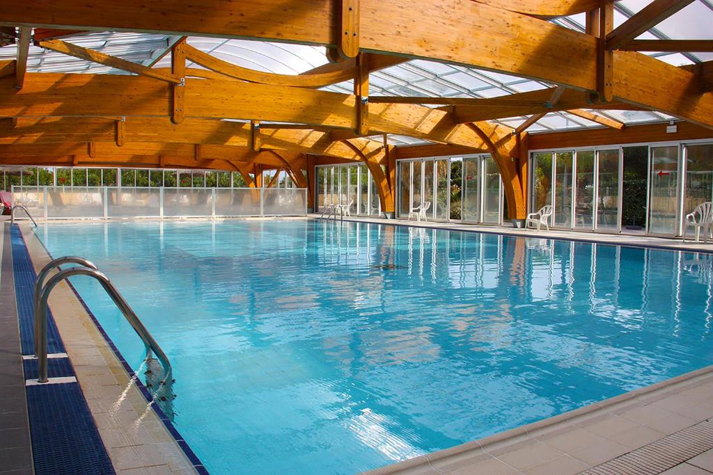 Swimming pool, Azureva Club Cap d'Agde in Agde