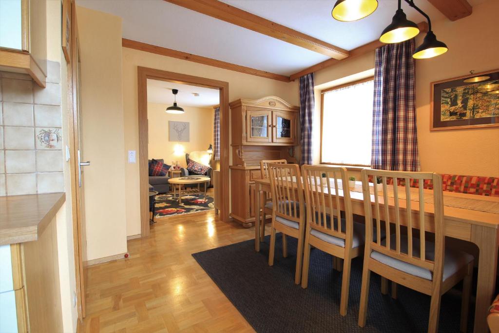 CHALET SCHWALBENNEST - 2