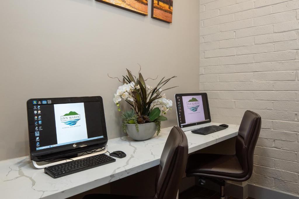 Inn Marin And Suites An Ascend Hotel Collection Member Photo 44