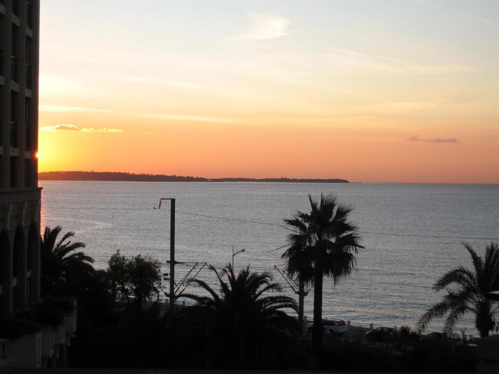 Residence La Palme d'Azur Cannes Verrerie photo