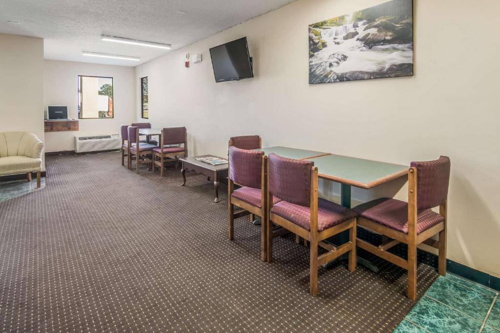 Rodeway Inn & Suites Dublin レストラン