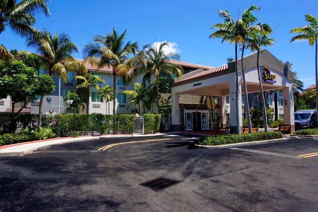 Sleep Inn & Suites Ft Lauderdale International Airport, Dania Beach